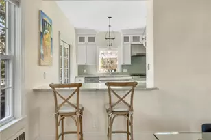 181 Arlington Ave, Providence, RI 02906 - Photo 16