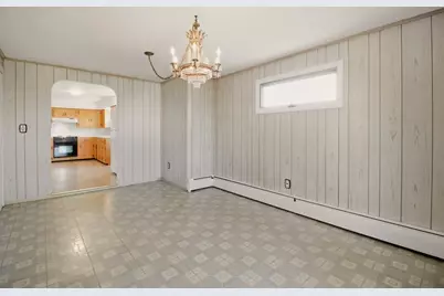 55 Mixter Street, Middletown, RI 02842 - Photo 10