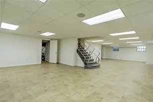 750 Elmgrove Ave, Providence, RI 02906 - Photo 44