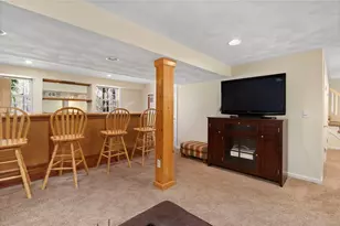 283 Castle Rocks Rd, Warwick, RI 02886 - Photo 38