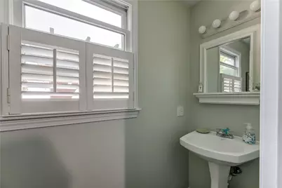 66 McCorrie Lane, Portsmouth, RI 02871 - Photo 12