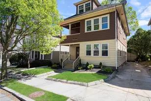97 11th St, Providence, RI 02906 - Photo 2
