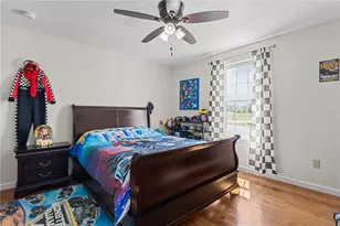 71 Fairview Ave, East Providence, RI 02914 - Photo 12