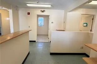 1302 Elmwood Ave, Cranston, RI 02910 - Photo 4