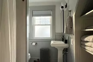 25 View St, Providence, RI 02908 - Photo 24