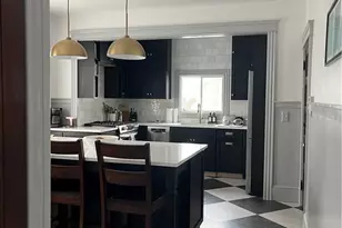 25 View St, Providence, RI 02908 - Photo 16