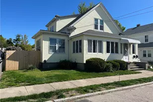 25 View St, Providence, RI 02908 - Photo 2