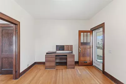 27 Essex Street, Cranston, RI 02910 - Photo 20