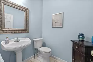 25 Red Hawk Dr, Cranston, RI 02921 - Photo 18
