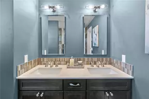 25 Red Hawk Dr, Cranston, RI 02921 - Photo 24