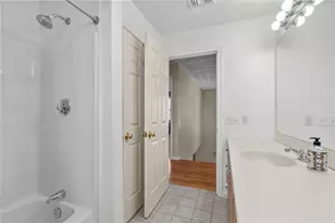 25 Red Hawk Dr, Cranston, RI 02921 - Photo 28