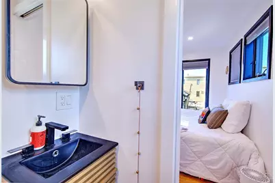 37 Ring Street, Providence, RI 02909 - Photo 22