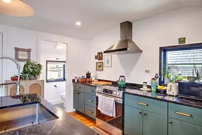 37 Ring Street, Providence, RI 02909 - Photo 4