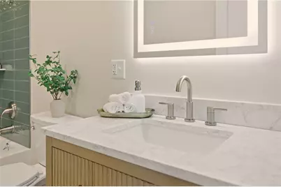 85 Bayview Avenue #2, Bristol, RI 02809 - Photo 18