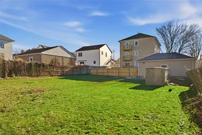 85 Bayview Avenue #2, Bristol, RI 02809 - Photo 44