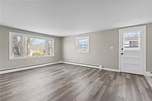92 Star Ave, Woonsocket, RI 02895 - Photo 12