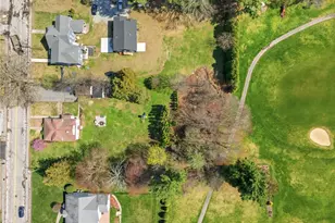 230 School St, Lincoln, RI 02865 - Photo 2