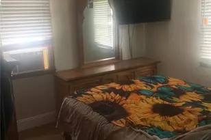 80 Phenix Ave, Cranston, RI 02920 - Photo 24