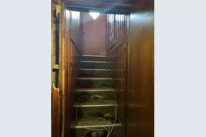 80 Phenix Avenue, Cranston, RI 02920 - Photo 40