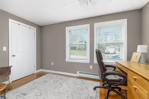 64 Pocasset Ave, Tiverton, RI 02878 - Photo 10