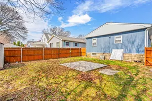 30 Naples Ave, Providence, RI 02908 - Photo 26