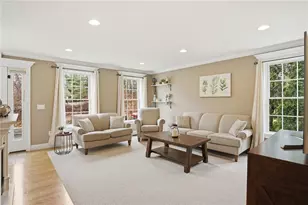 20 Grove Rd, Cumberland, RI 02864 - Photo 4