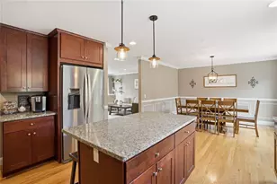20 Grove Rd, Cumberland, RI 02864 - Photo 10