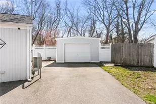 56 Star St, Warwick, RI 02888 - Photo 40