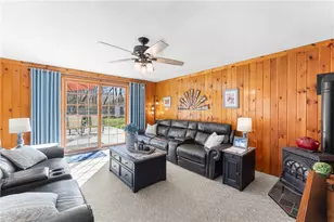 56 Star St, Warwick, RI 02888 - Photo 16