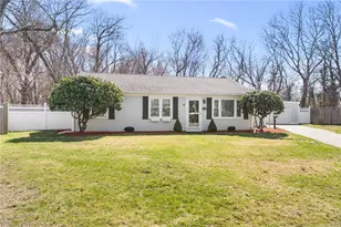 56 Star St, Warwick, RI 02888 - Photo 42