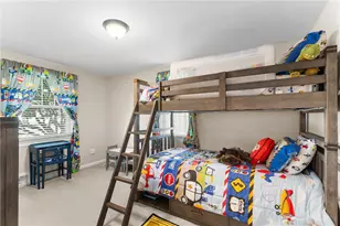 56 Star St, Warwick, RI 02888 - Photo 24