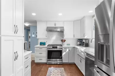 56 Star Street, Warwick, RI 02888 - Photo 8