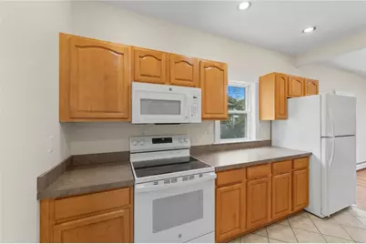 16 Mechanic Street, South Kingstown, RI 02879 - Photo 12