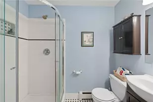 16 Mechanic St, South Kingstown, RI 02879 - Photo 32
