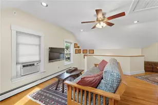 16 Mechanic St, South Kingstown, RI 02879 - Photo 26