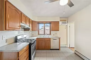 25 Martello St, East Providence, RI 02914 - Photo 6