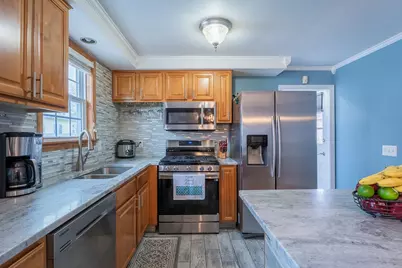 15 Homewood Avenue, North Providence, RI 02911 - Photo 12