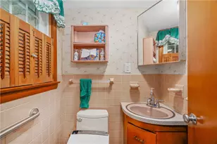 31 Harris Ave, Lincoln, RI 02865 - Photo 20
