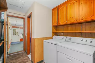 31 Harris Ave, Lincoln, RI 02865 - Photo 32