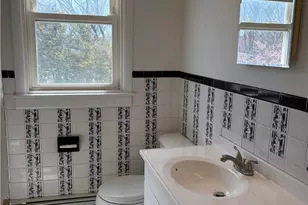 24 Fairfield Ave, Providence, RI 02909 - Photo 30