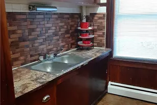 69 Erastus St, Providence, RI 02908 - Photo 16