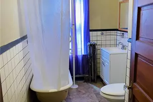 69 Erastus St, Providence, RI 02908 - Photo 10