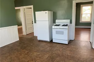 69 Erastus St, Providence, RI 02908 - Photo 6