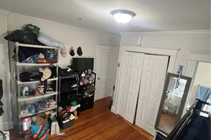 28 Thurston Ave, Newport, RI 02840 - Photo 14