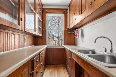 975 Atwells Avenue, Providence, RI 02909 - Photo 30