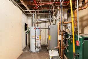 975 Atwells Ave, Providence, RI 02909 - Photo 32