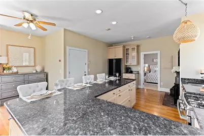 446 Bellevue Avenue #3, Newport, RI 02840 - Photo 8