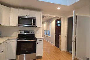 50 Glenham Rd, Cranston, RI 02921 - Photo 6