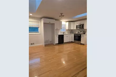 50 Glenham Road, Cranston, RI 02921 - Photo 2