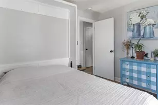 26 Blackamore Ave, Cranston, RI 02910 - Photo 12